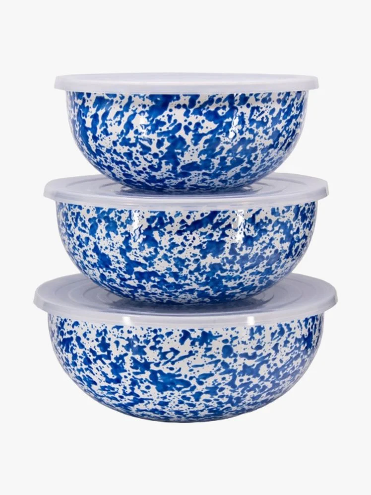 Image may contain: Bowl, Art, Porcelain, Pottery, Mixing Bowl, and Soup Bowl