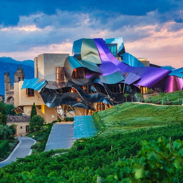 The 34 Best Frank Gehry Buildings That Everyone Should Know