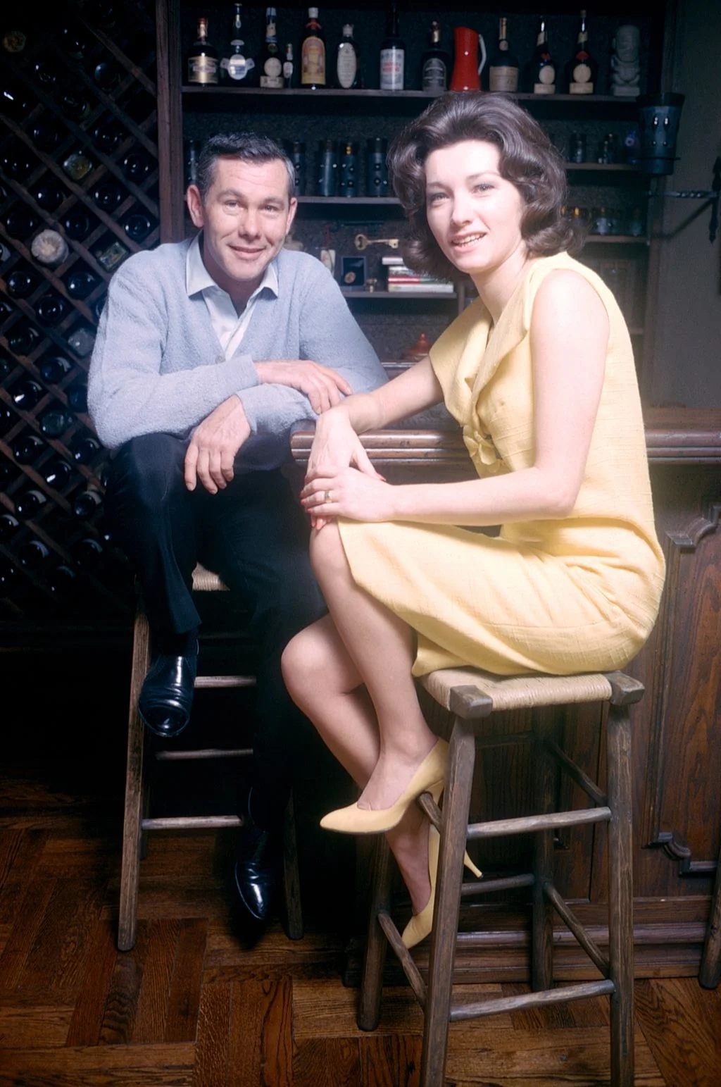 Image may contain Inger Lise Rypdal Johnny Carson Alcohol Bar Bar Counter Beverage Pub Clothing and Footwear