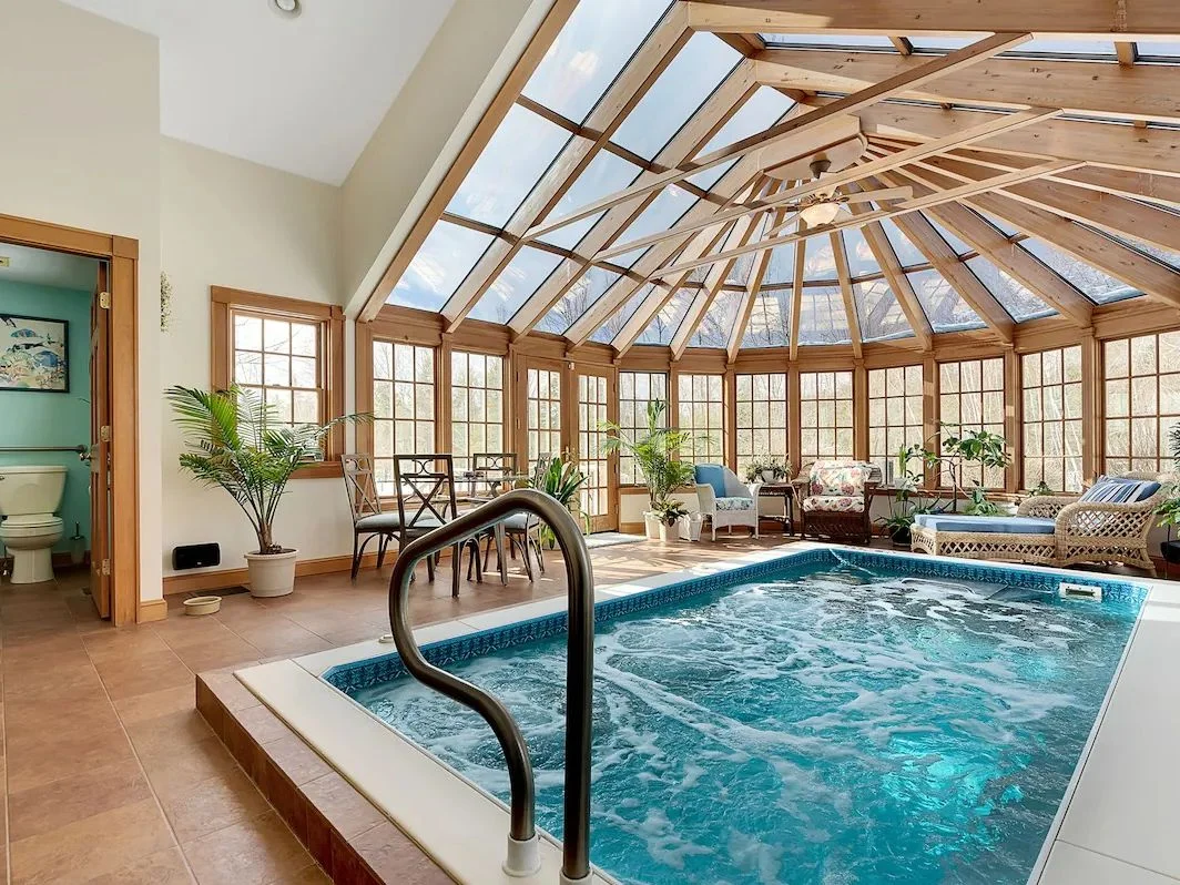15 Airbnbs With Indoor Pools Jacuzzis Top Summer Escapes